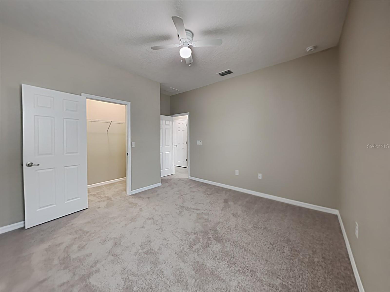3343 BETHPAGE LOOP, MOUNT DORA, FL, 32757