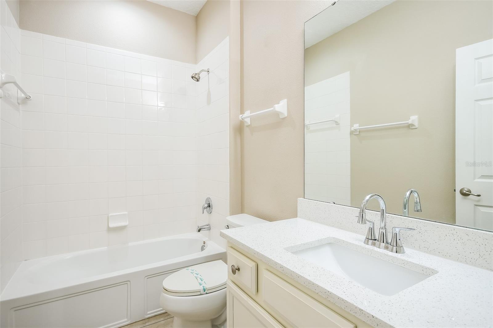 3343 BETHPAGE LOOP, MOUNT DORA, FL, 32757