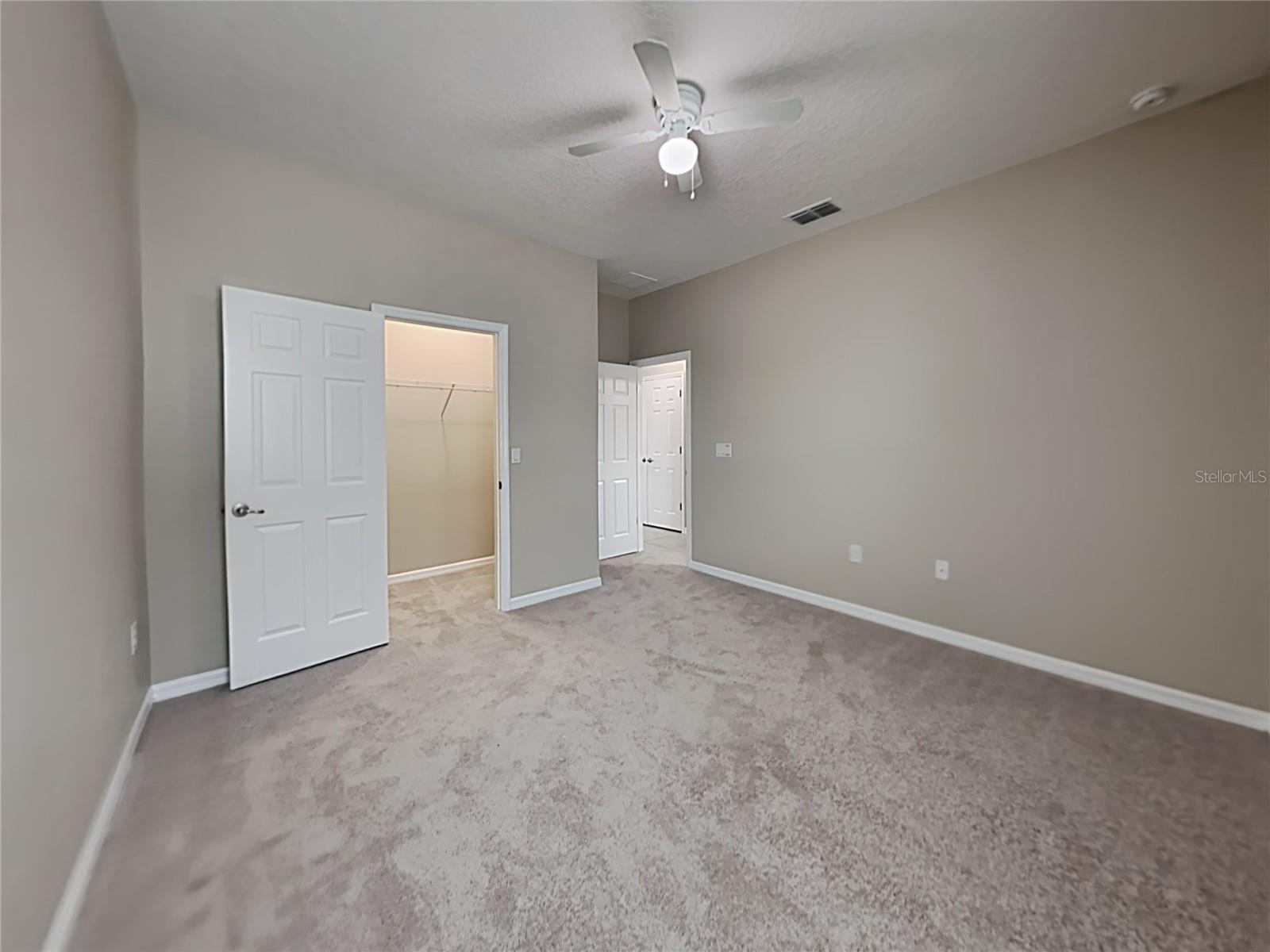 3343 BETHPAGE LOOP, MOUNT DORA, FL, 32757
