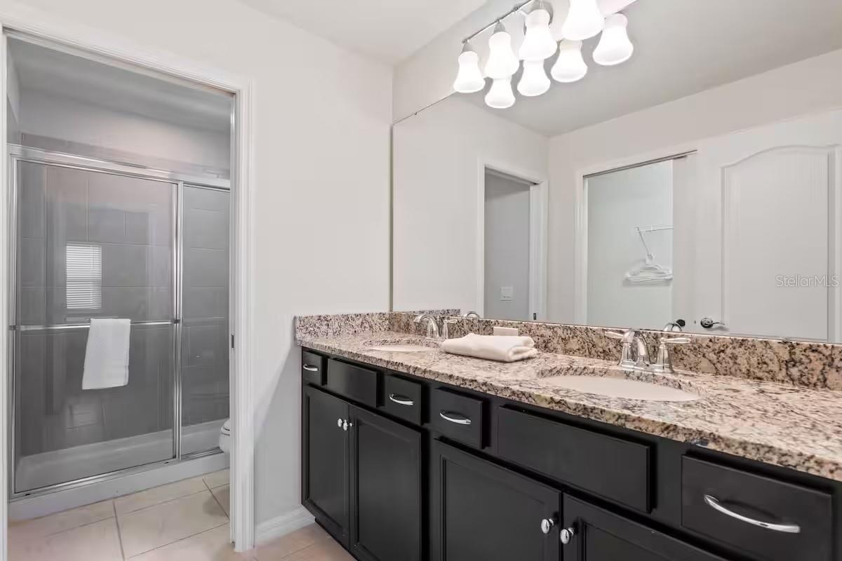 2402 DUBAI ST, KISSIMMEE, FL, 34747
