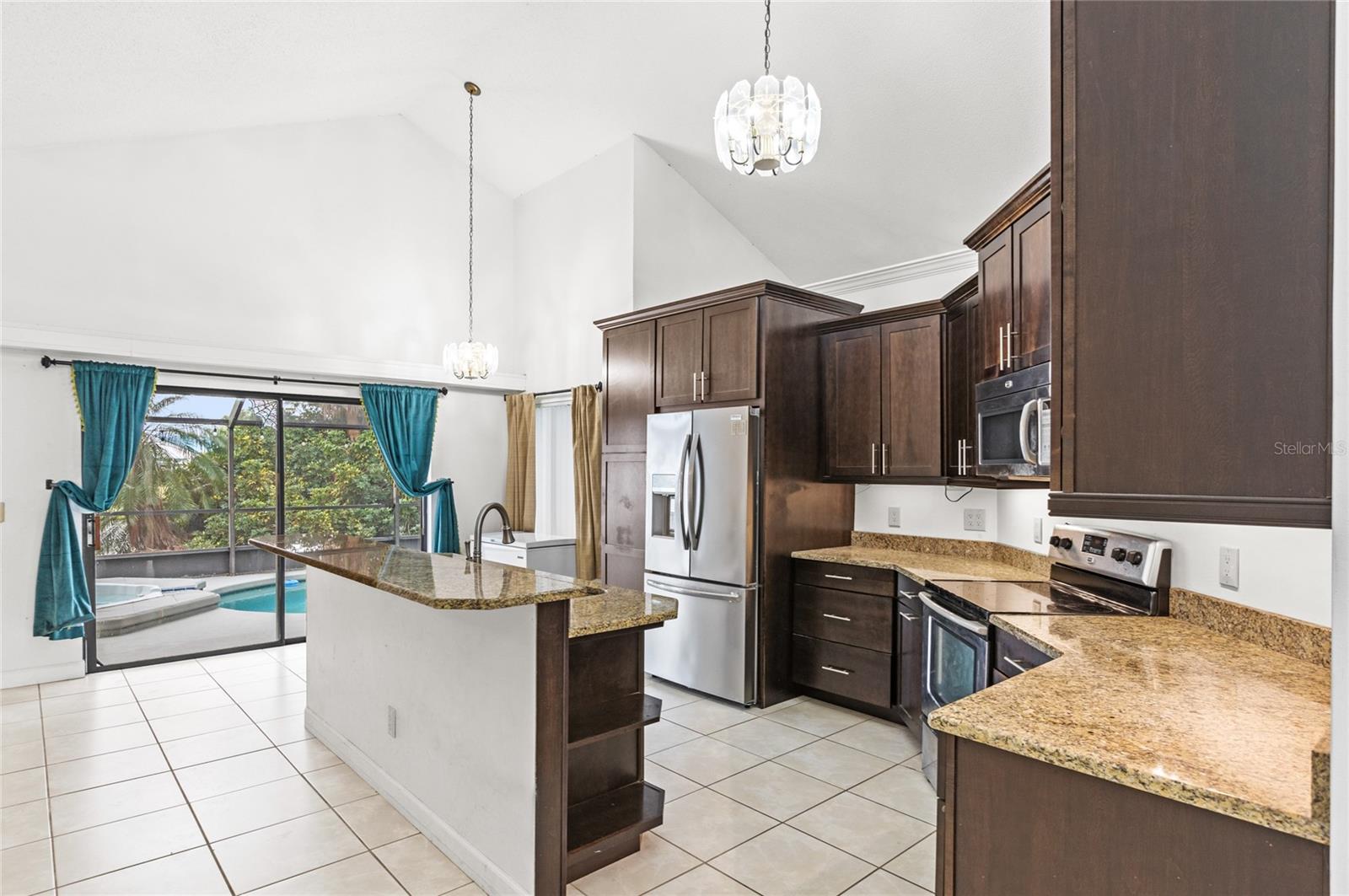 100 HONEYWOOD CT, KISSIMMEE, FL, 34743