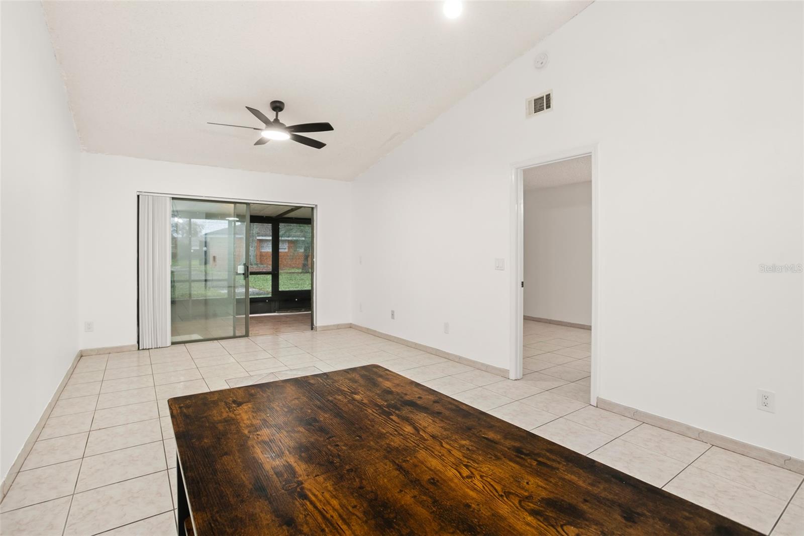 15 SILVER PARK CIR, KISSIMMEE, FL, 34743