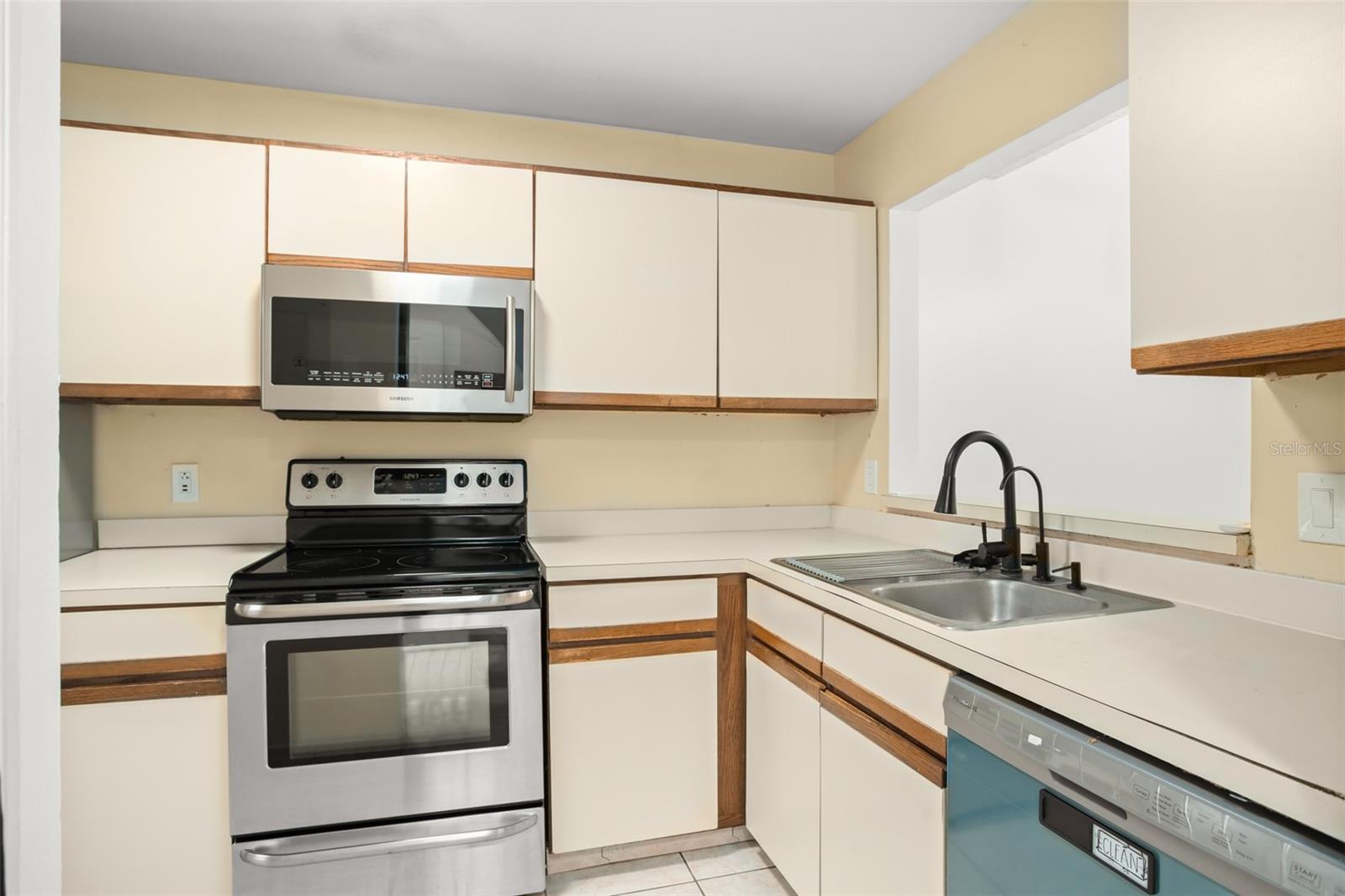 15 SILVER PARK CIR, KISSIMMEE, FL, 34743