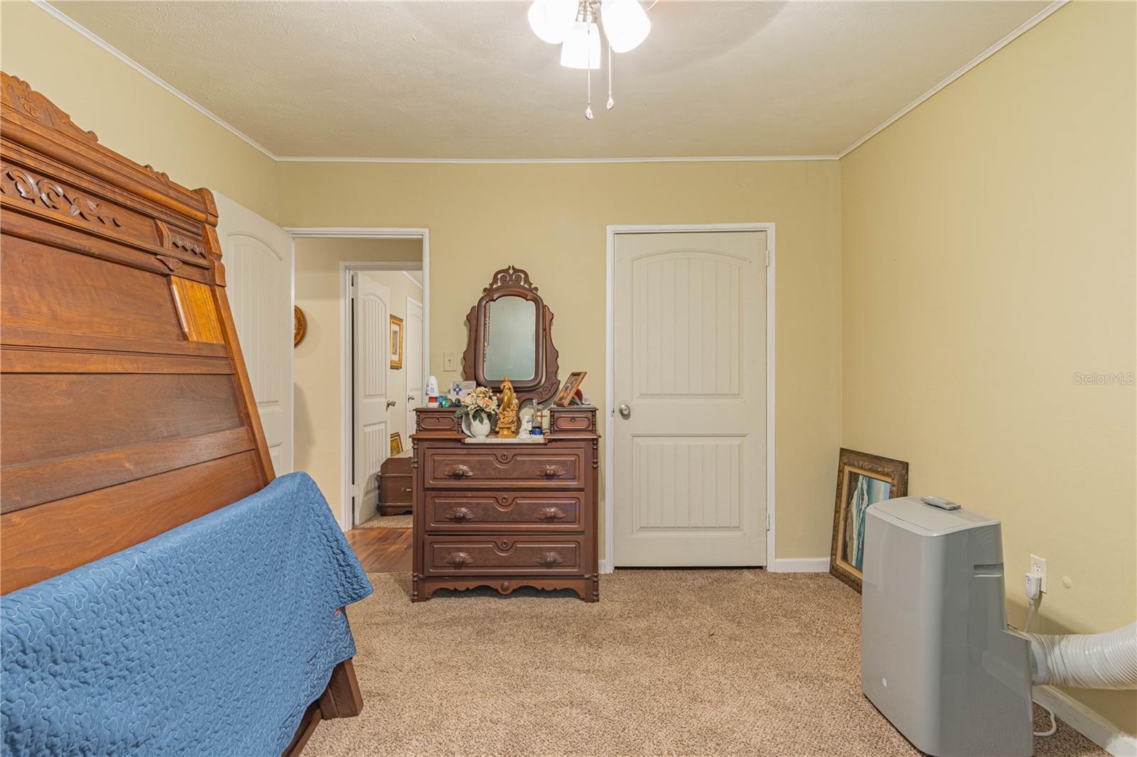 324 S HIGHLAND ST, BUSHNELL, FL, 33513