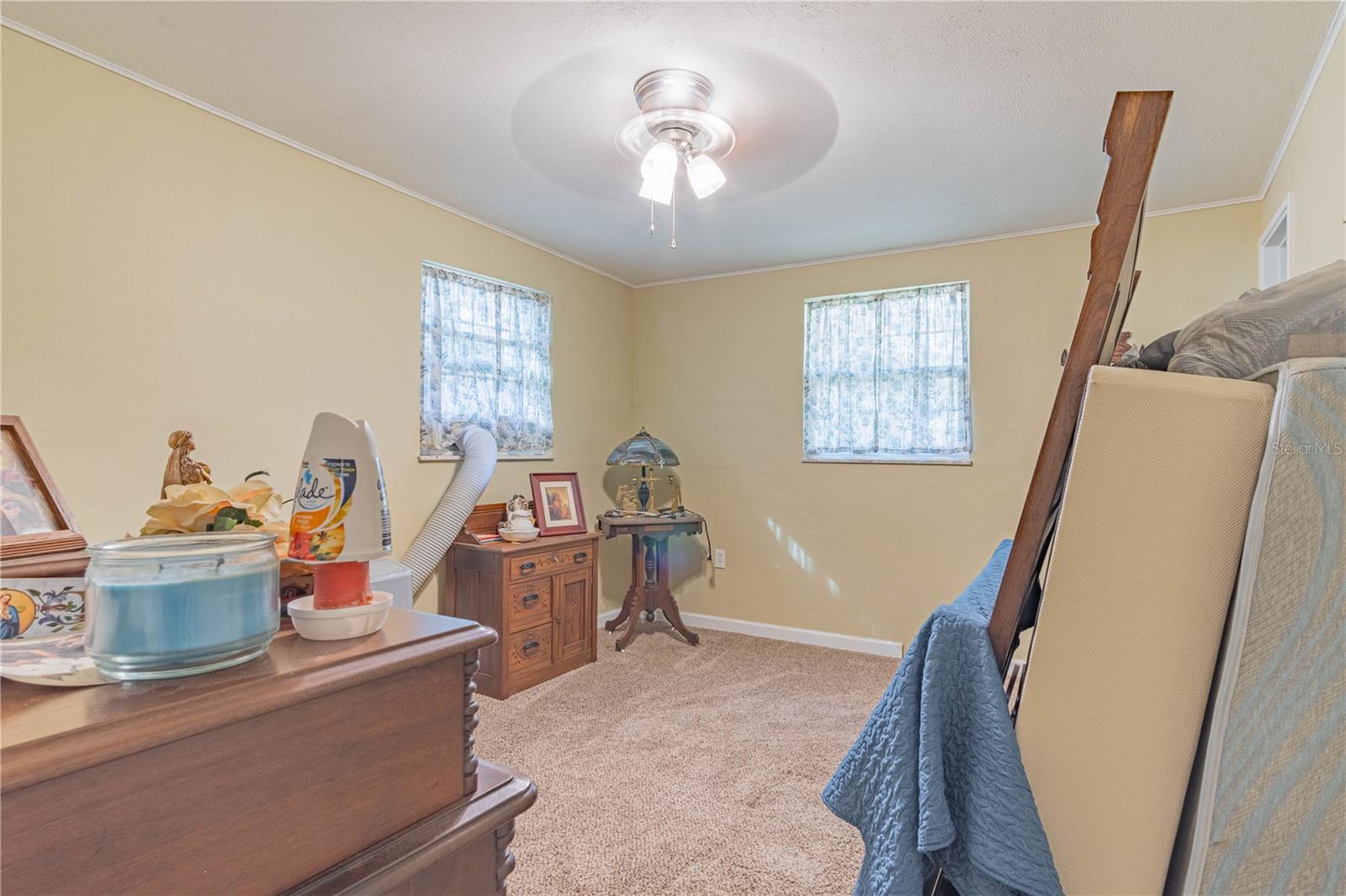 324 S HIGHLAND ST, BUSHNELL, FL, 33513