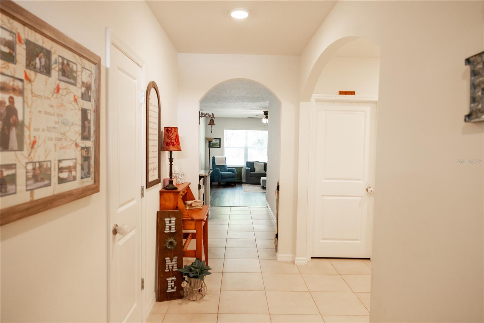 10029 WARM STONE ST, THONOTOSASSA, FL, 33592