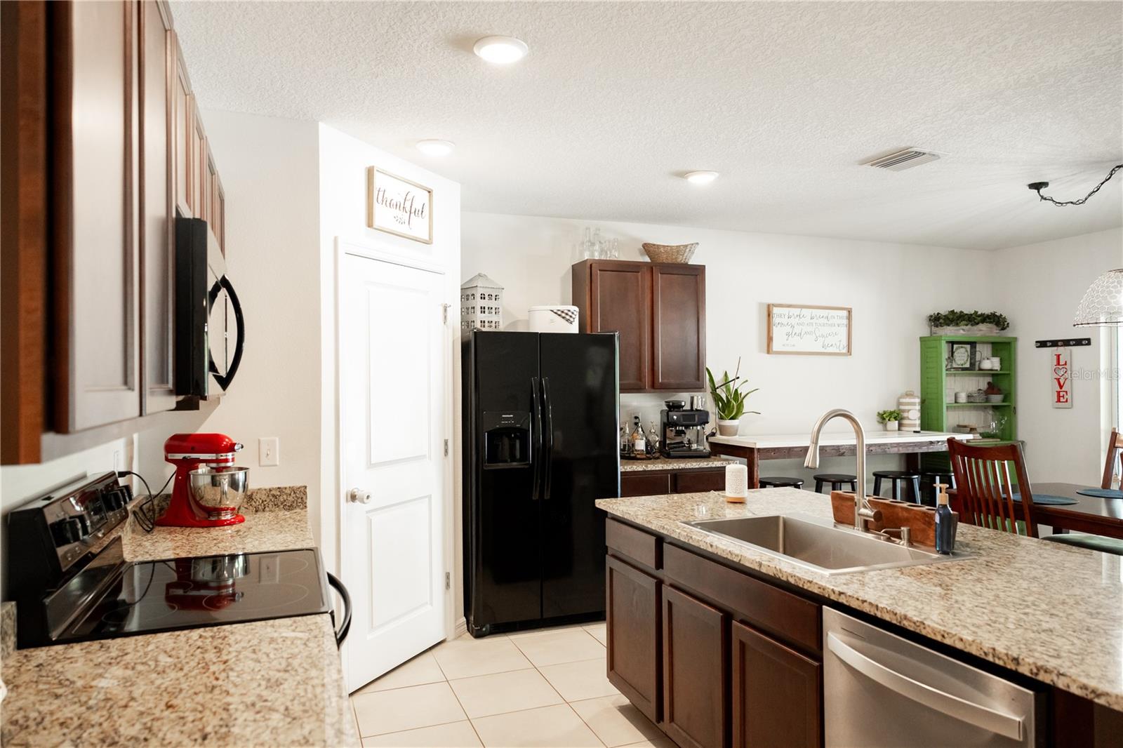 10029 WARM STONE ST, THONOTOSASSA, FL, 33592