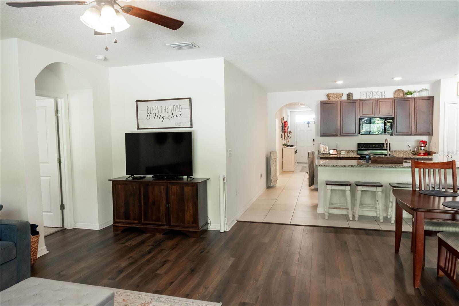 10029 WARM STONE ST, THONOTOSASSA, FL, 33592