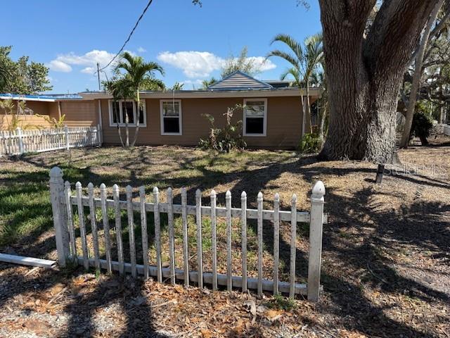 4725 GLEASON AVE, SARASOTA, FL, 34242