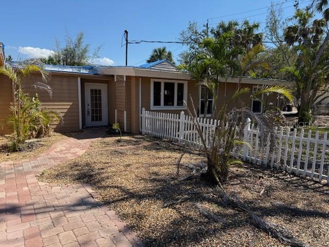 4725 GLEASON AVE, SARASOTA, FL, 34242