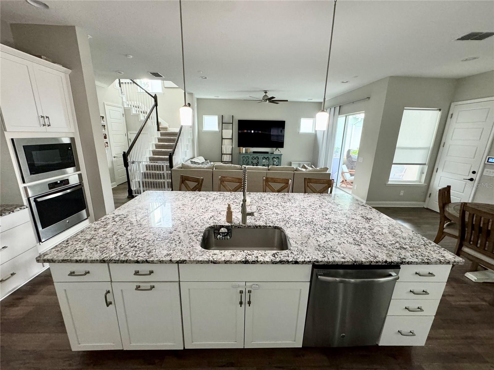453 OVIEDO BLVD, OVIEDO, FL, 32765