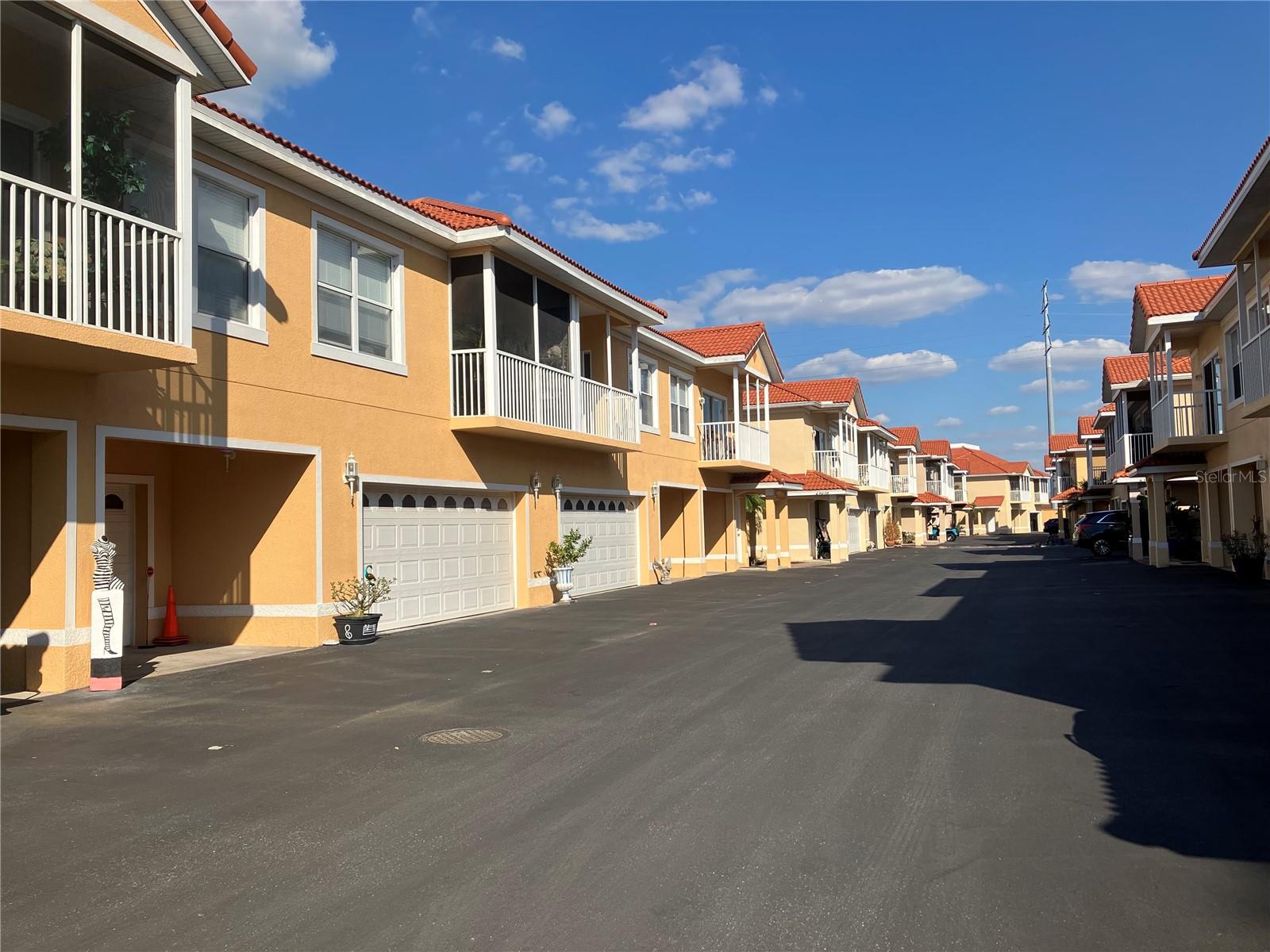21019 SUNPOINT WAY #201, LUTZ, FL, 33558