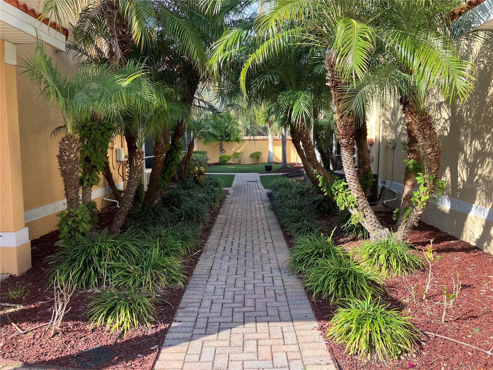 21019 SUNPOINT WAY #201, LUTZ, FL, 33558