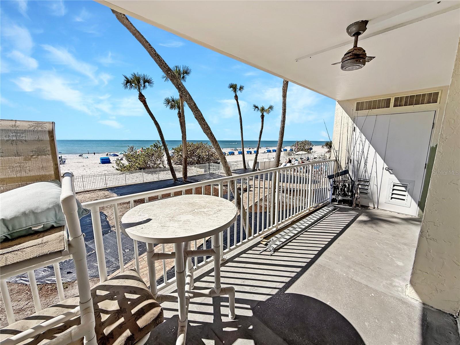 20000 GULF BLVD #205, INDIAN SHORES, FL, 33785