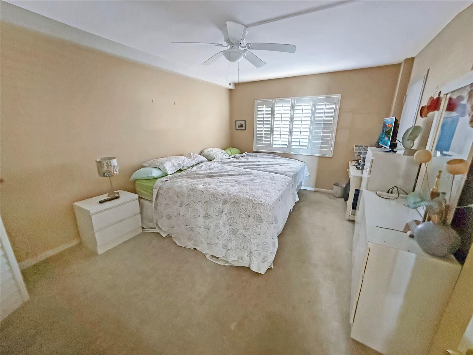 20000 GULF BLVD #205, INDIAN SHORES, FL, 33785