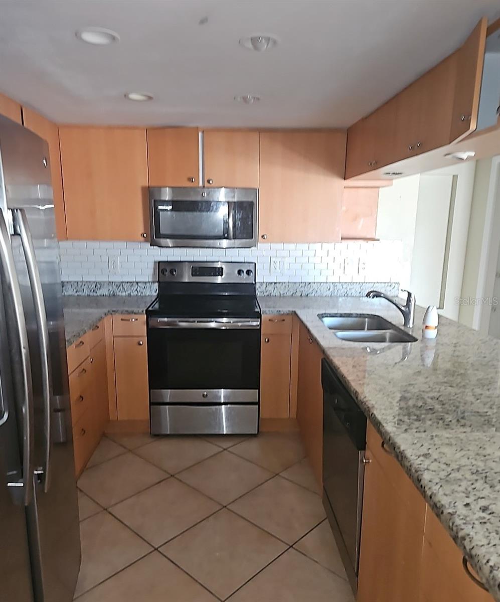 70 DURHAM CT, PALM HARBOR, FL, 34683