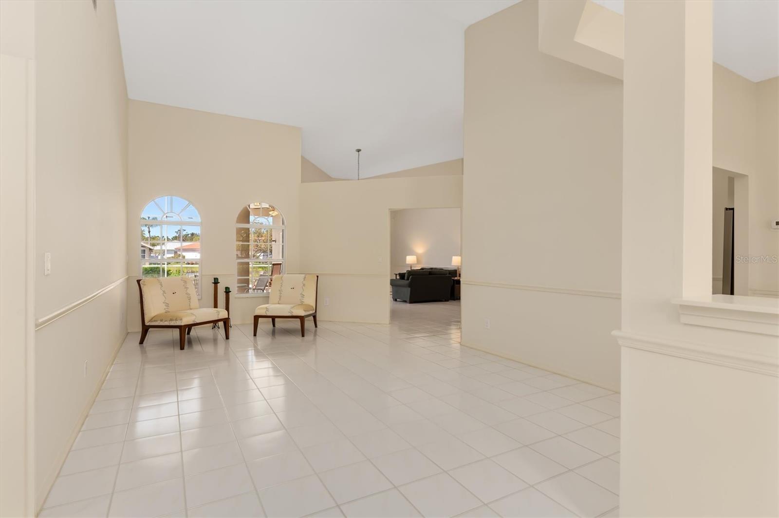 A4642444 Property Photo