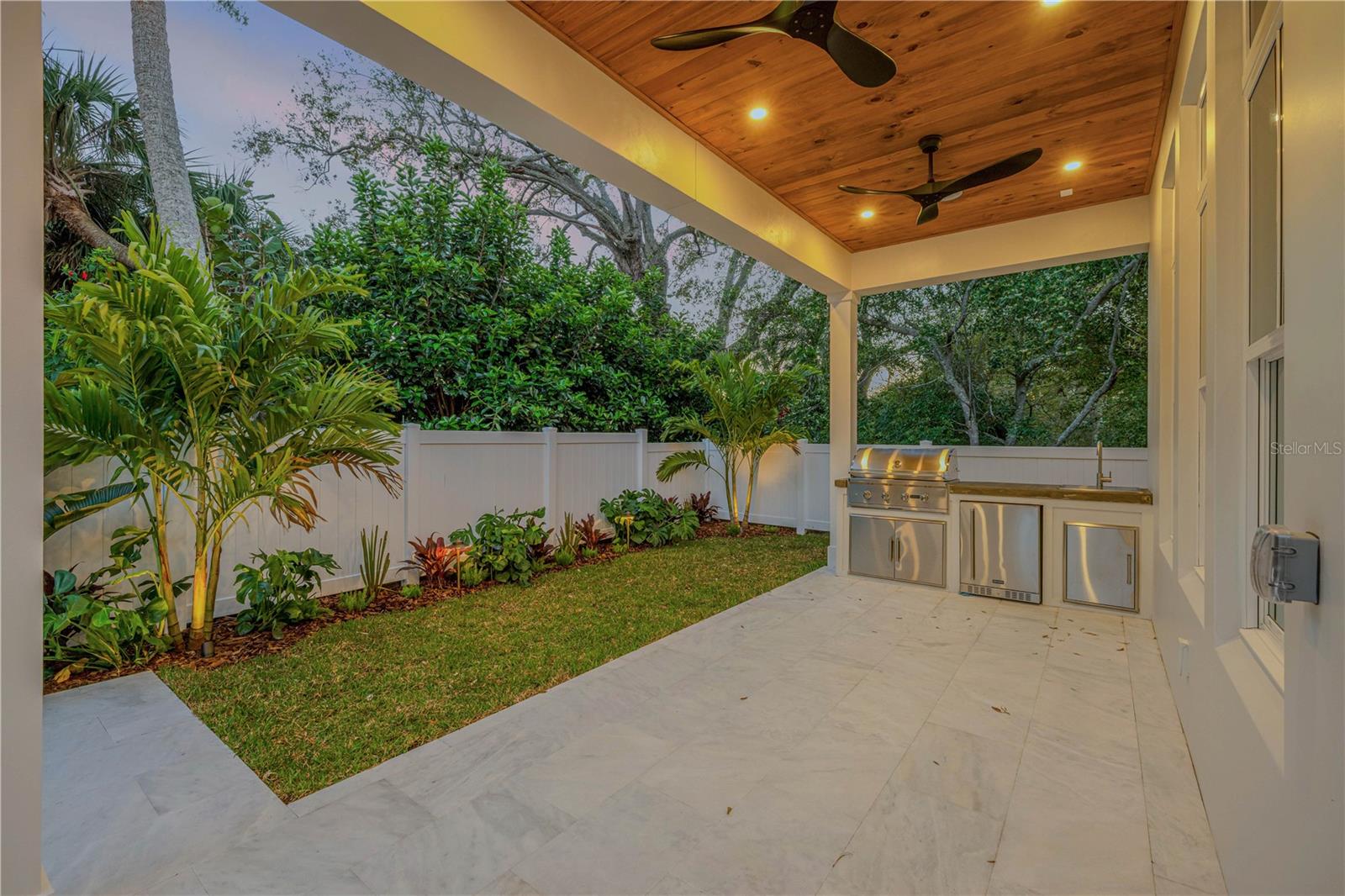 213 CEDAR AVE, NEW SMYRNA BEACH, FL, 32169