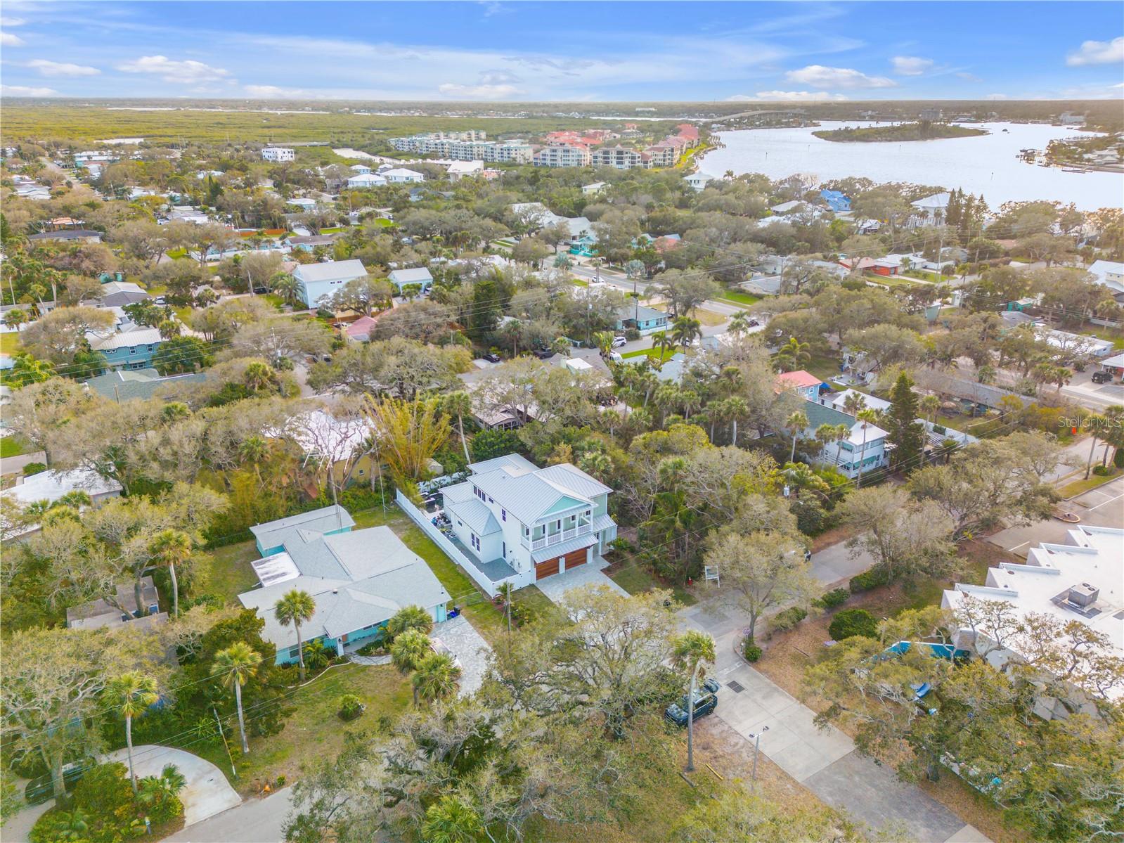 213 CEDAR AVE, NEW SMYRNA BEACH, FL, 32169