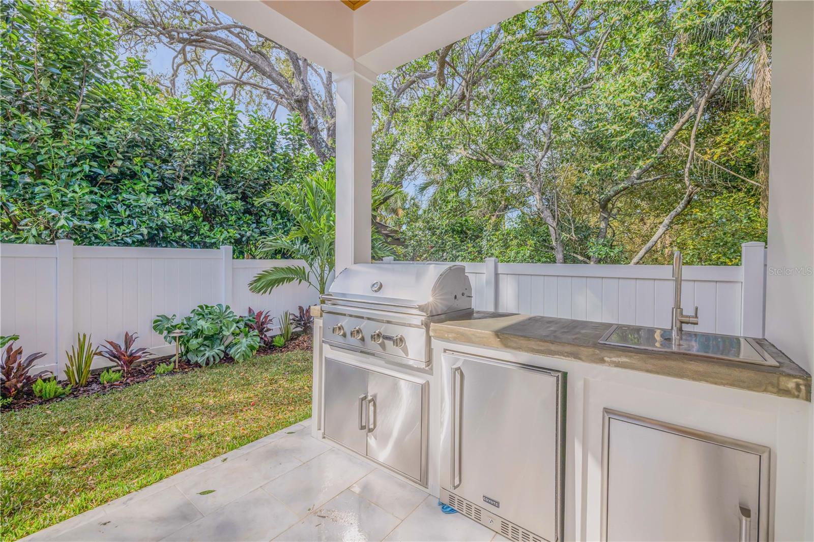 213 CEDAR AVE, NEW SMYRNA BEACH, FL, 32169