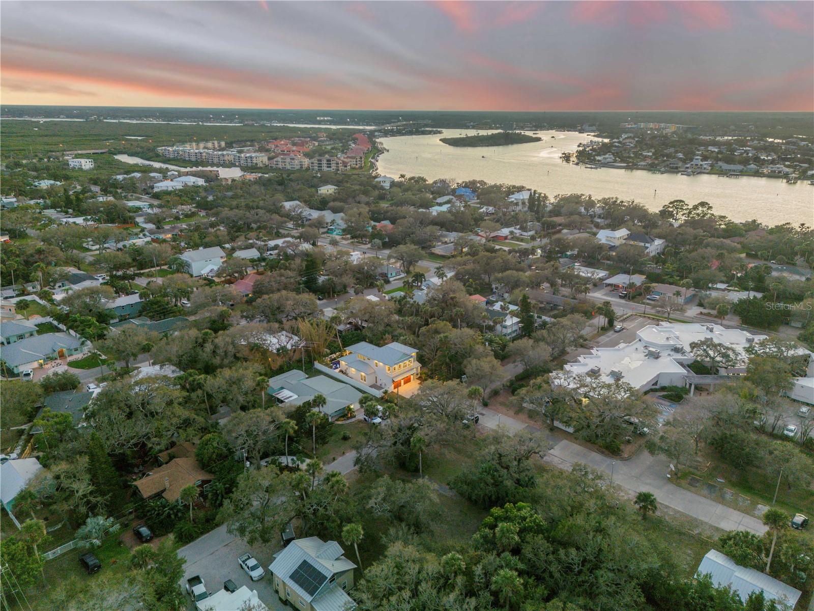 213 CEDAR AVE, NEW SMYRNA BEACH, FL, 32169