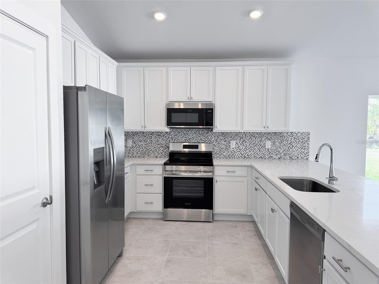 22442 PEACHLAND BLVD, PORT CHARLOTTE, FL, 33954