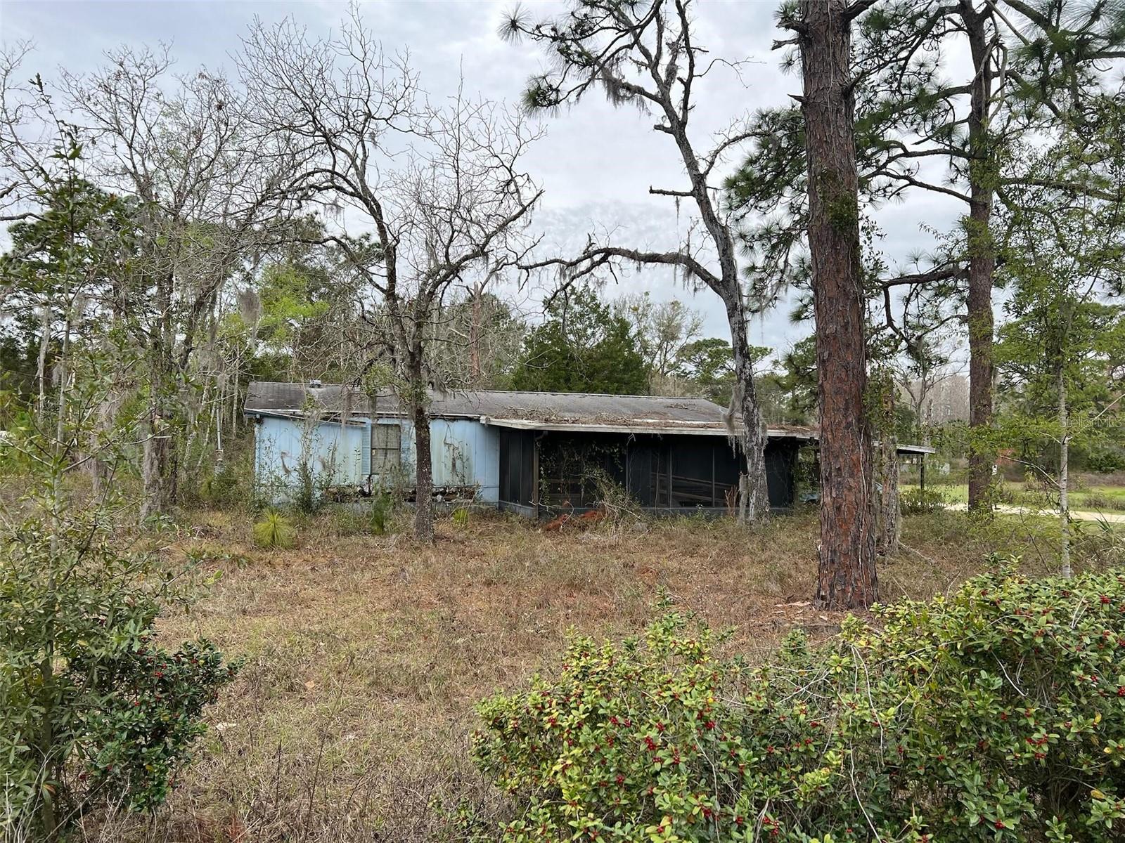 O6285134 Property Photo