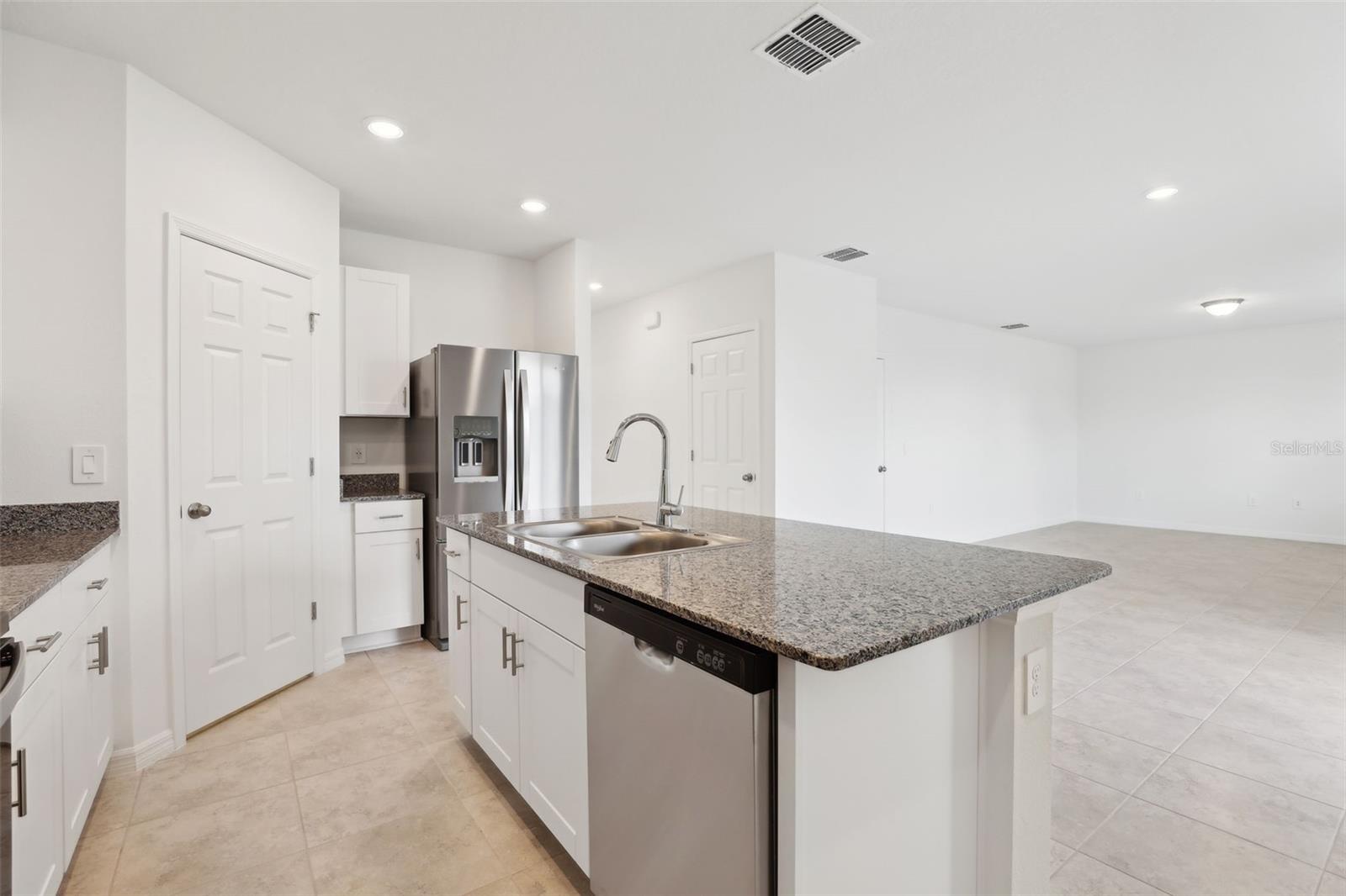 2311 WHITE TAIL ST, DAVENPORT, FL, 33837