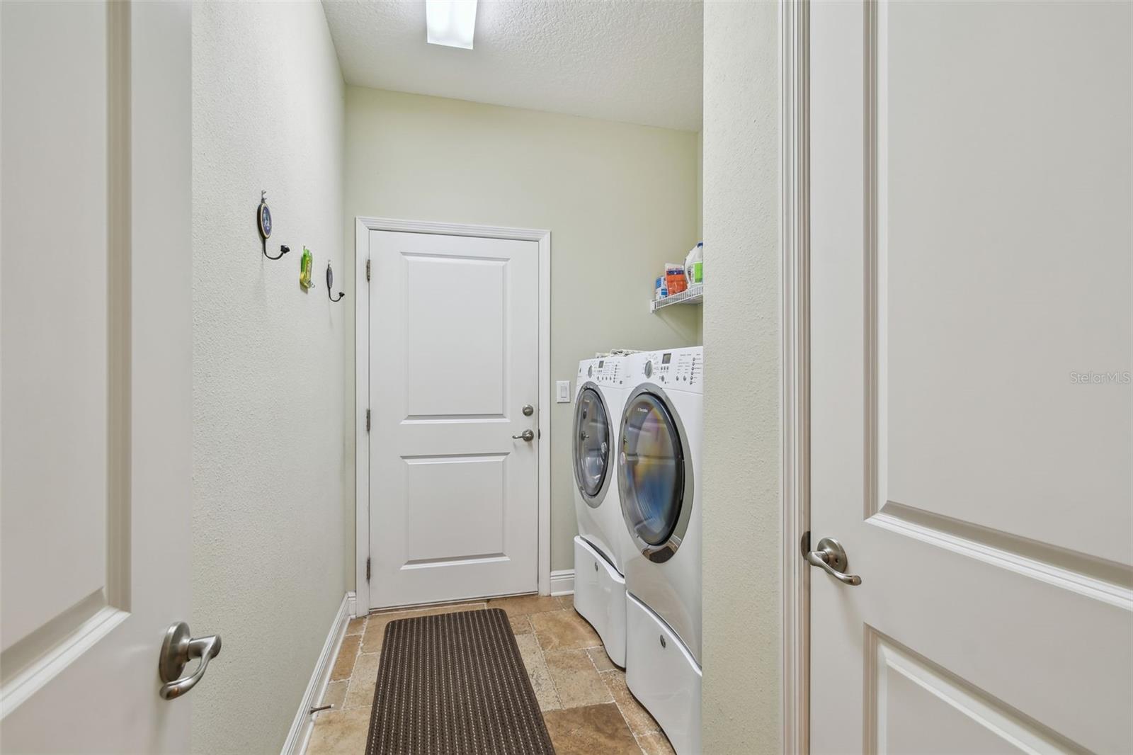 11329 RAVINIA PARK BLVD, TAMPA, FL, 33625