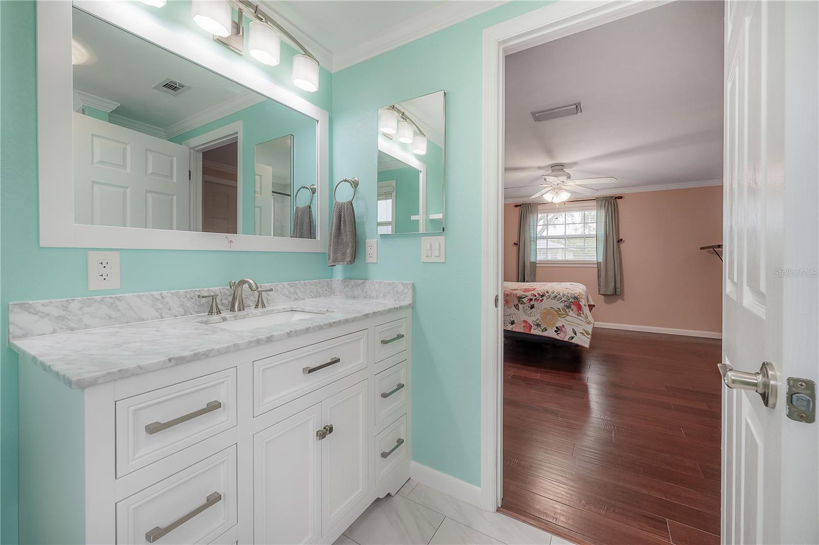 9618 N 55TH ST, TEMPLE TERRACE, FL, 33617