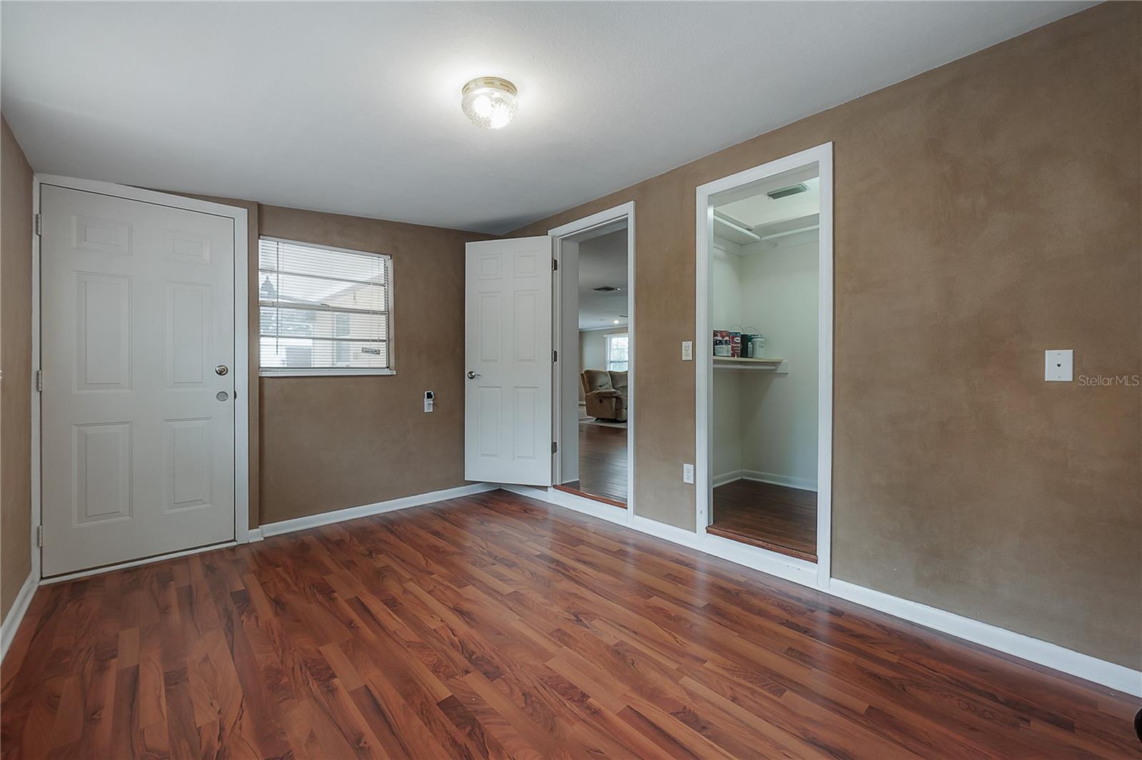 9618 N 55TH ST, TEMPLE TERRACE, FL, 33617