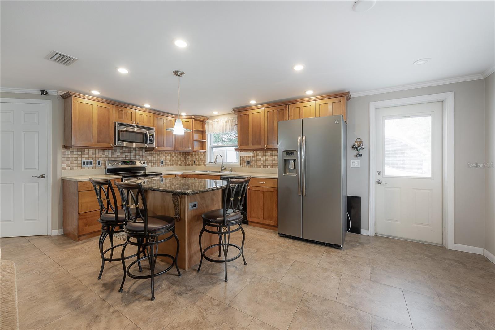 9618 N 55TH ST, TEMPLE TERRACE, FL, 33617