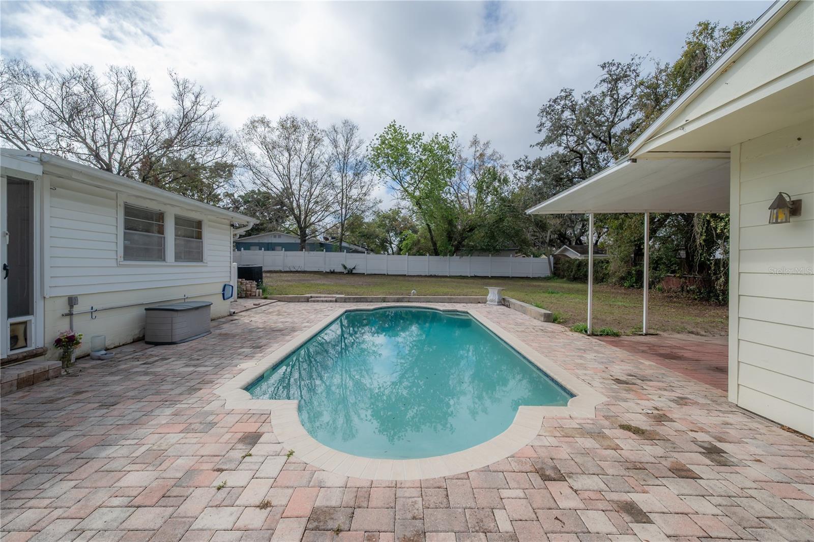 9618 N 55TH ST, TEMPLE TERRACE, FL, 33617