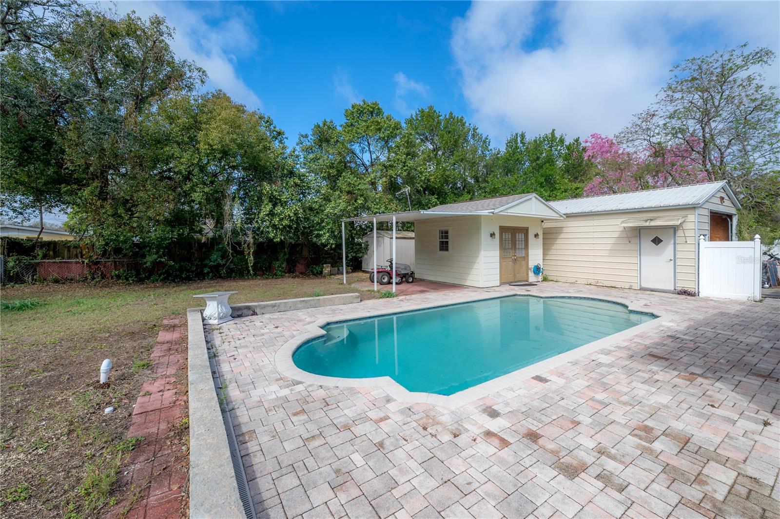 9618 N 55TH ST, TEMPLE TERRACE, FL, 33617