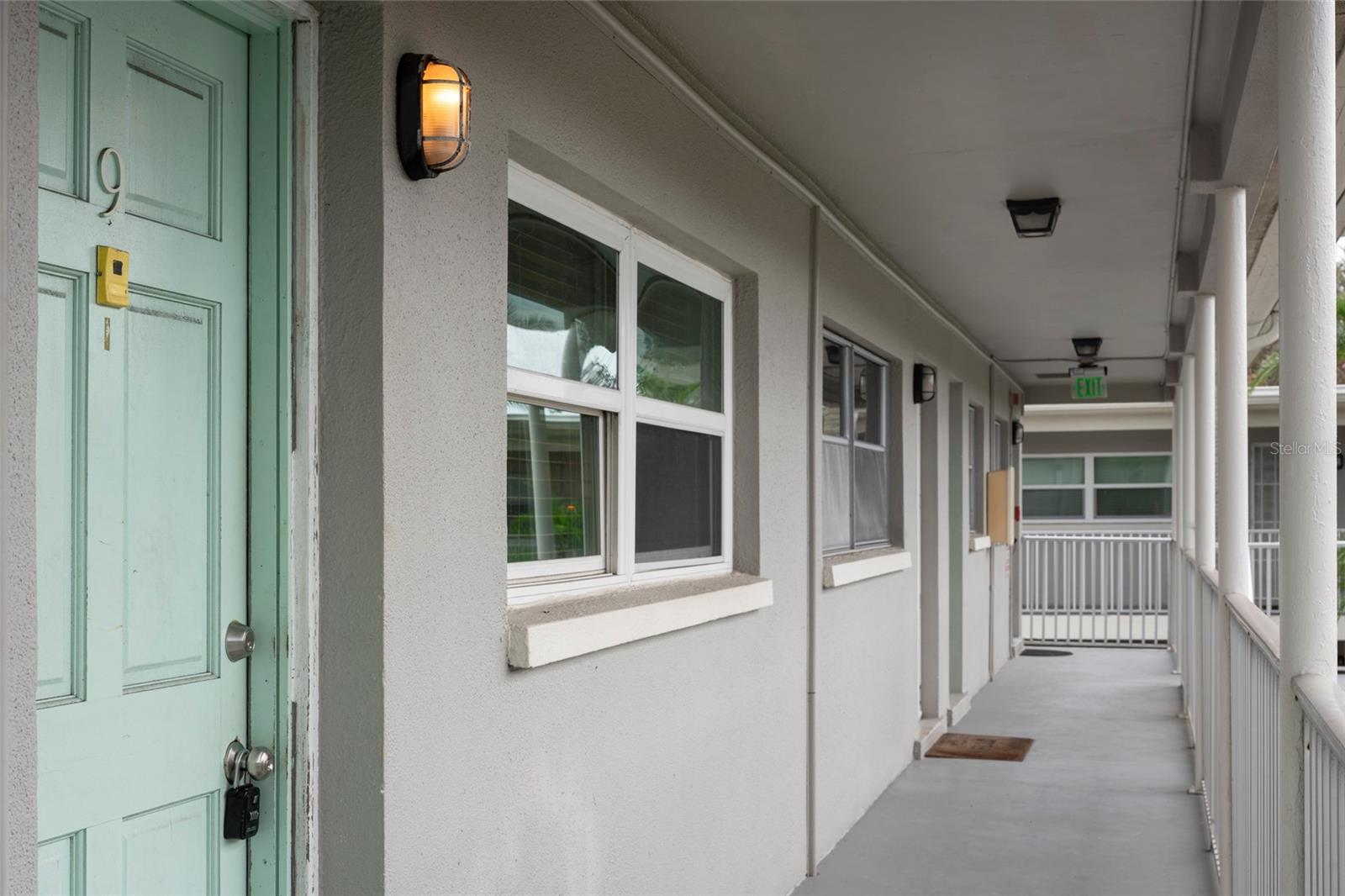 5912 5TH AVE N #E9, ST PETERSBURG, FL, 33710