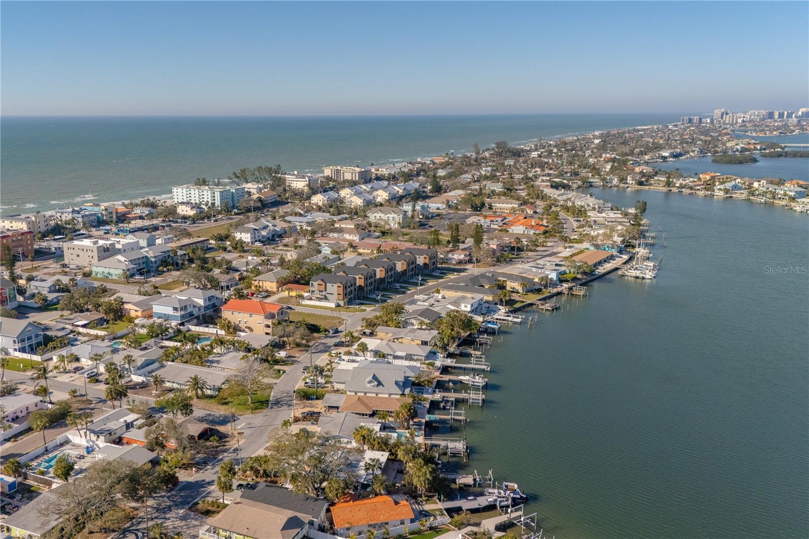 2200 BAY BLVD #B, INDIAN ROCKS BEACH, FL, 33785
