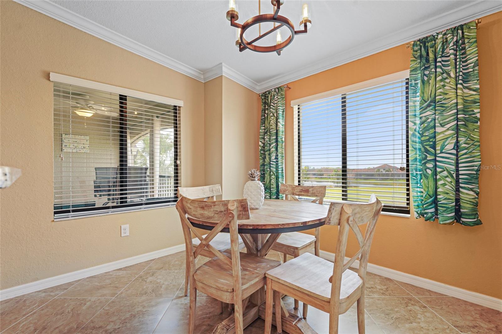 5517 PALMER CIR #203, BRADENTON, FL, 34211