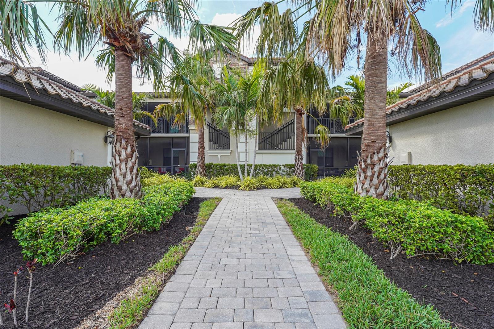 5517 PALMER CIR #203, BRADENTON, FL, 34211