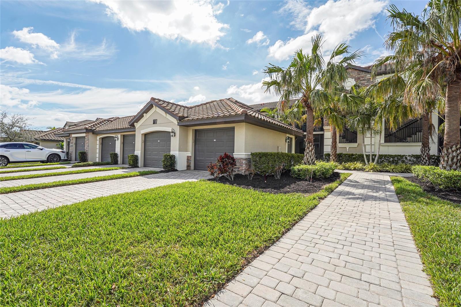 5517 PALMER CIR #203, BRADENTON, FL, 34211