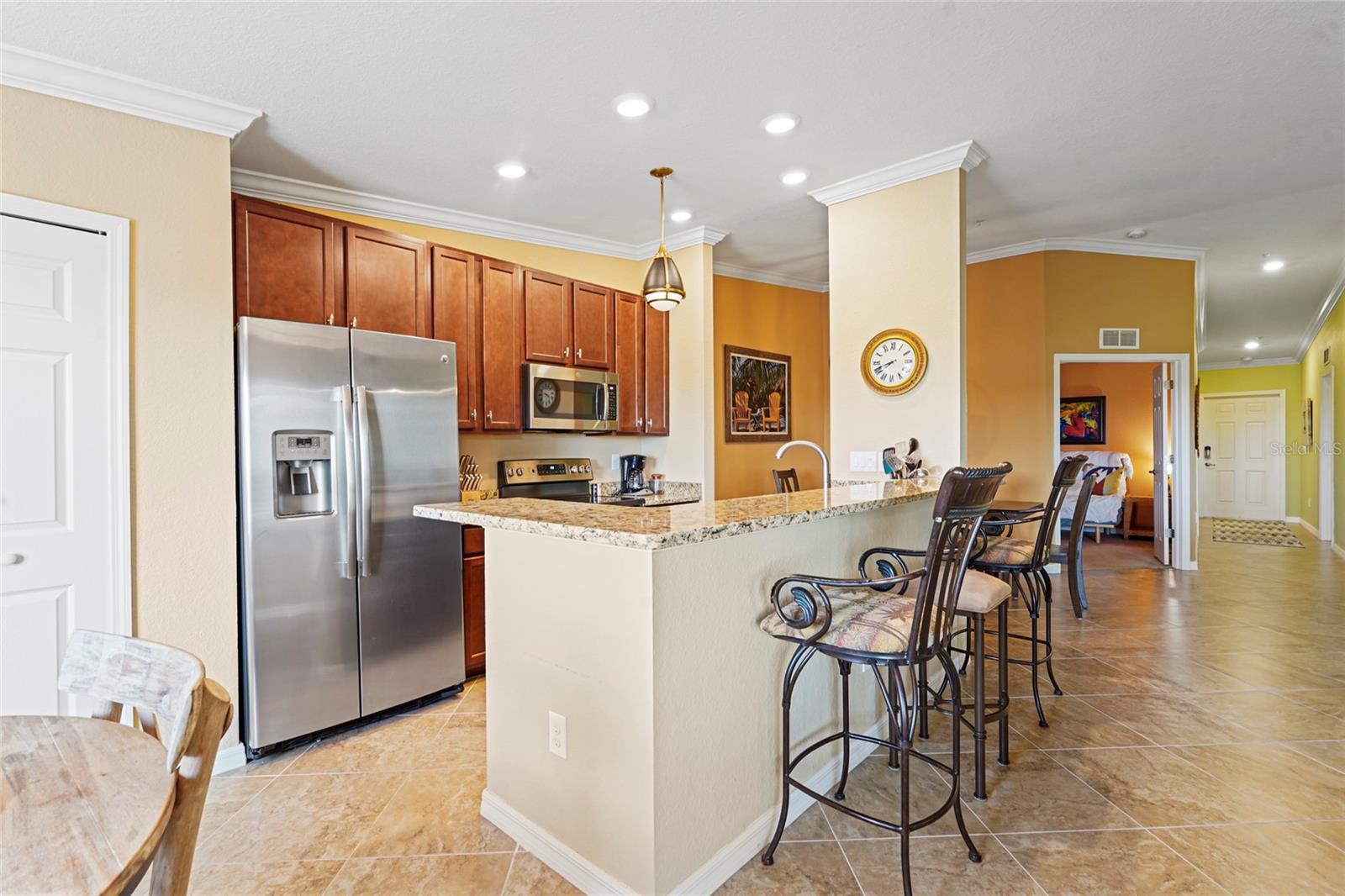 5517 PALMER CIR #203, BRADENTON, FL, 34211