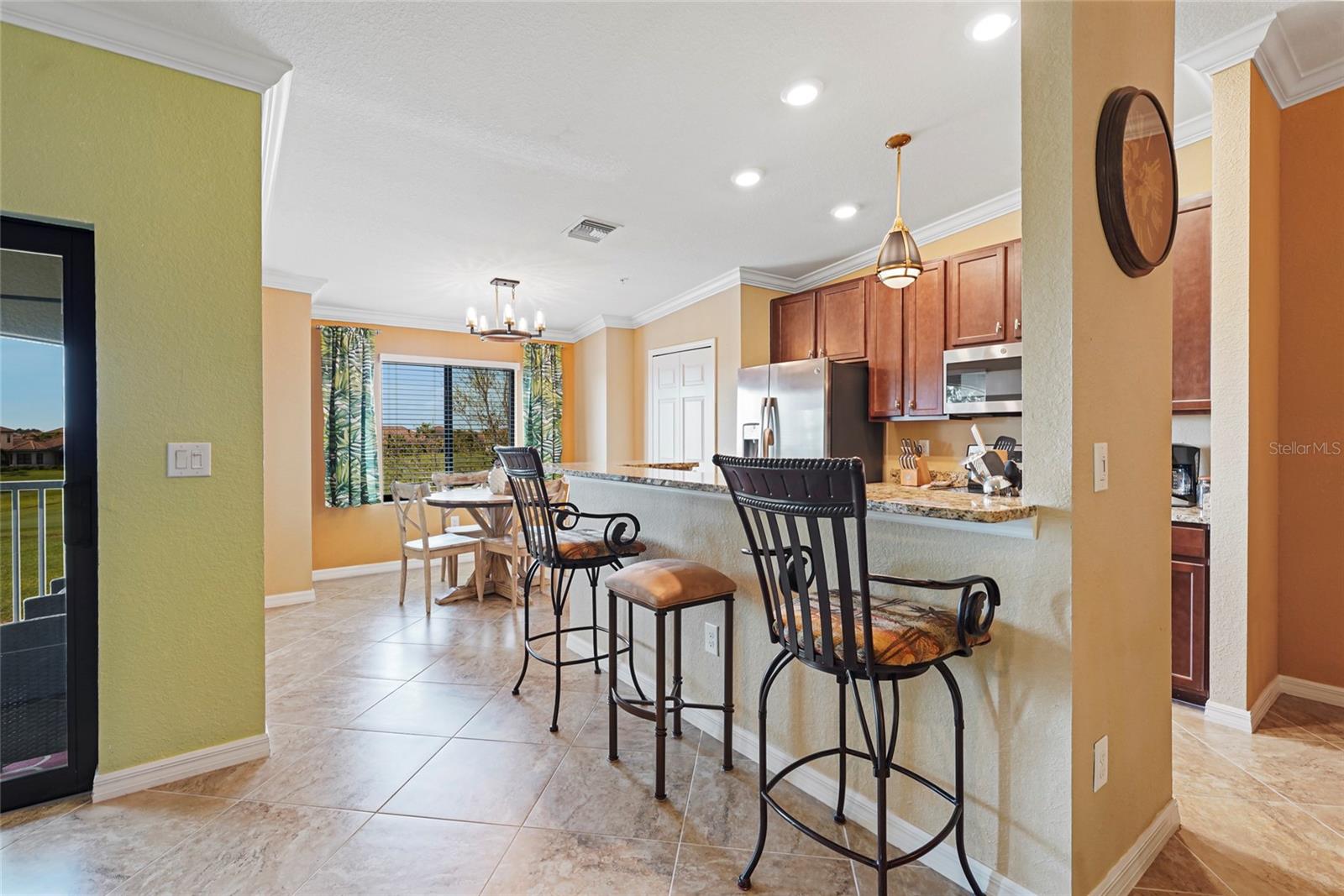 5517 PALMER CIR #203, BRADENTON, FL, 34211