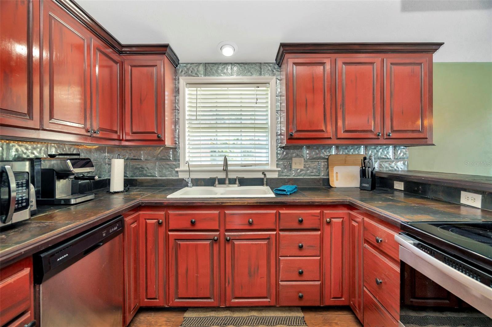 7421 ANDRE DR, ZEPHYRHILLS, FL, 33541