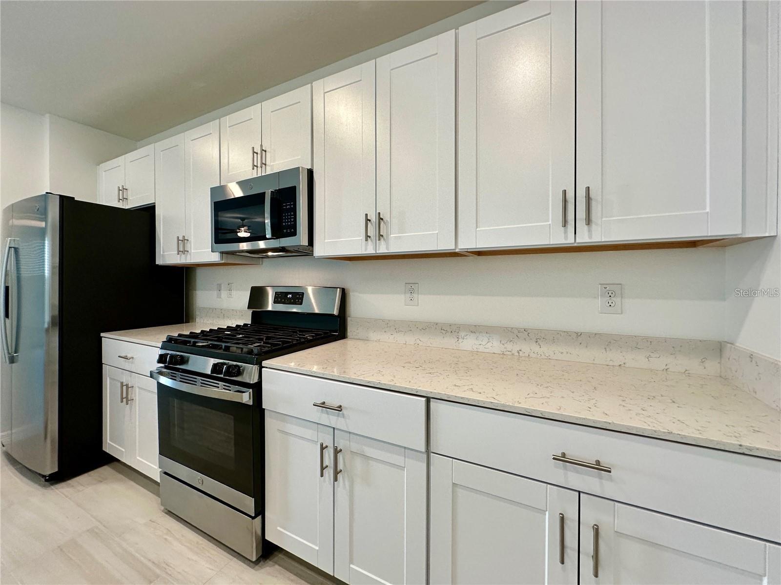 35190 GRAVELLY DR, ZEPHYRHILLS, FL, 33541