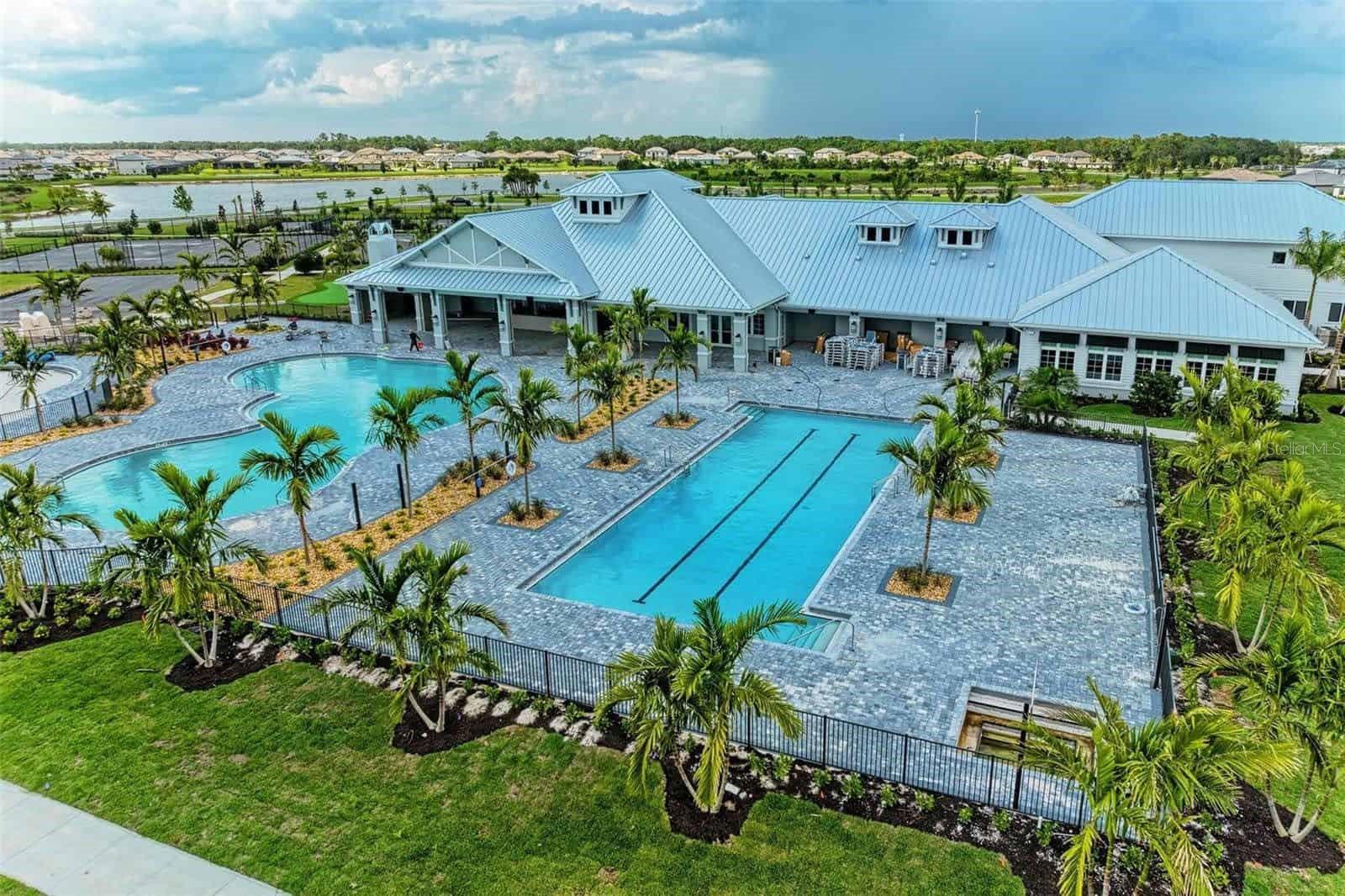 10053 MORNING MIST LN, SARASOTA, FL, 34241
