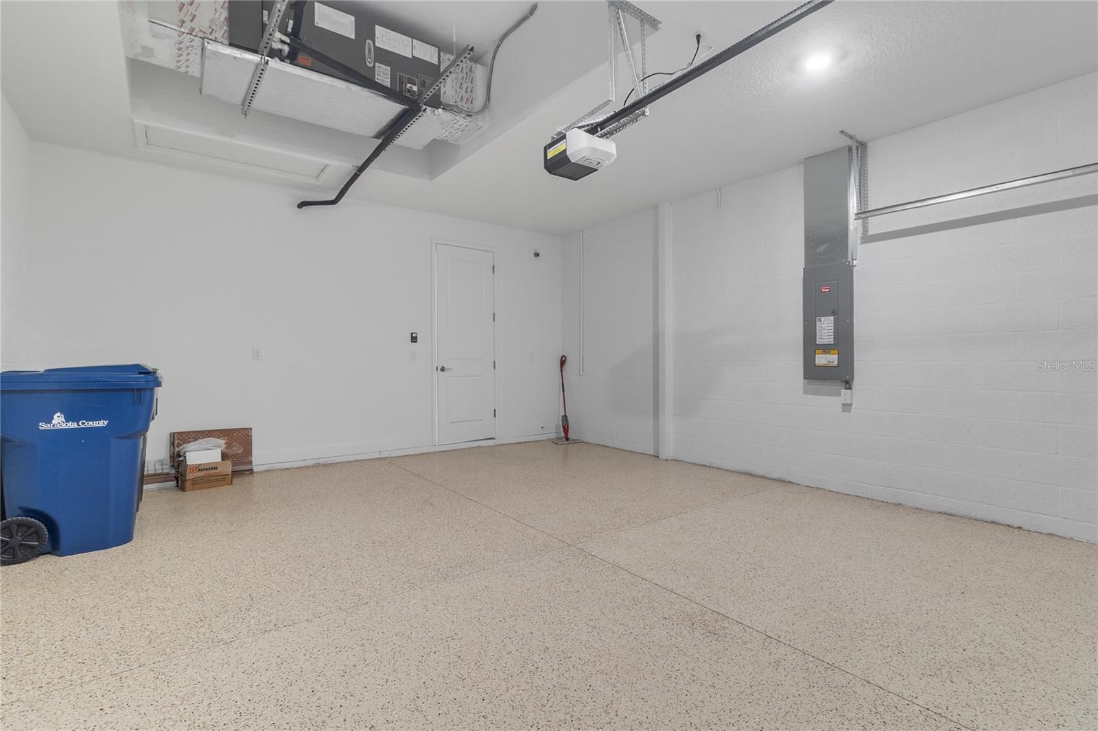 10053 MORNING MIST LN, SARASOTA, FL, 34241