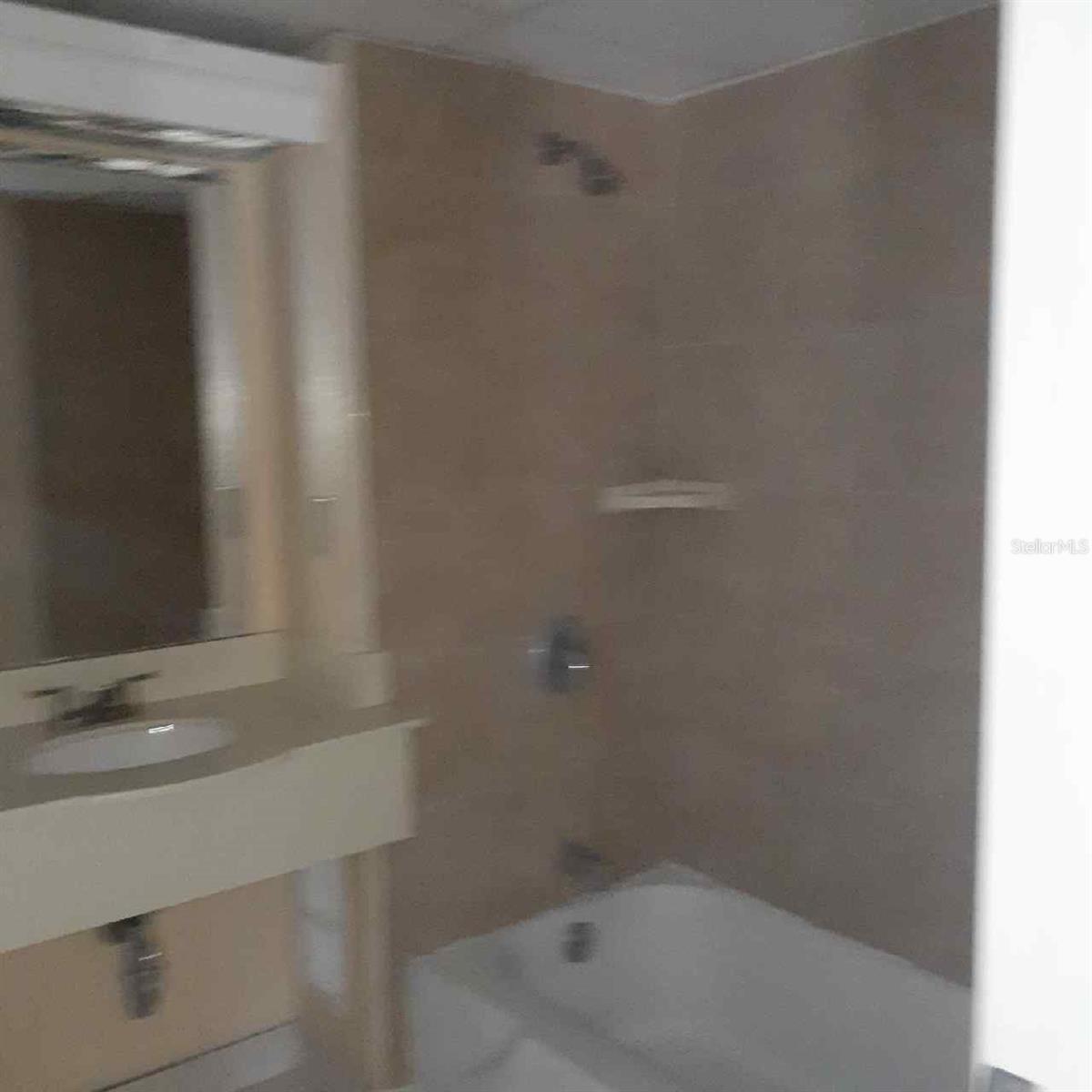 151 E WASHINGTON ST #511, ORLANDO, FL, 32801