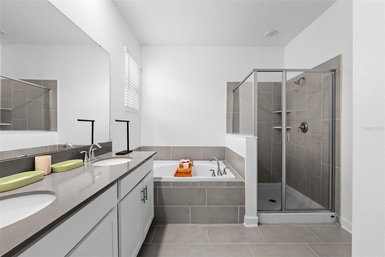 3002 CAMDEN WAY, DAVENPORT, FL, 33837