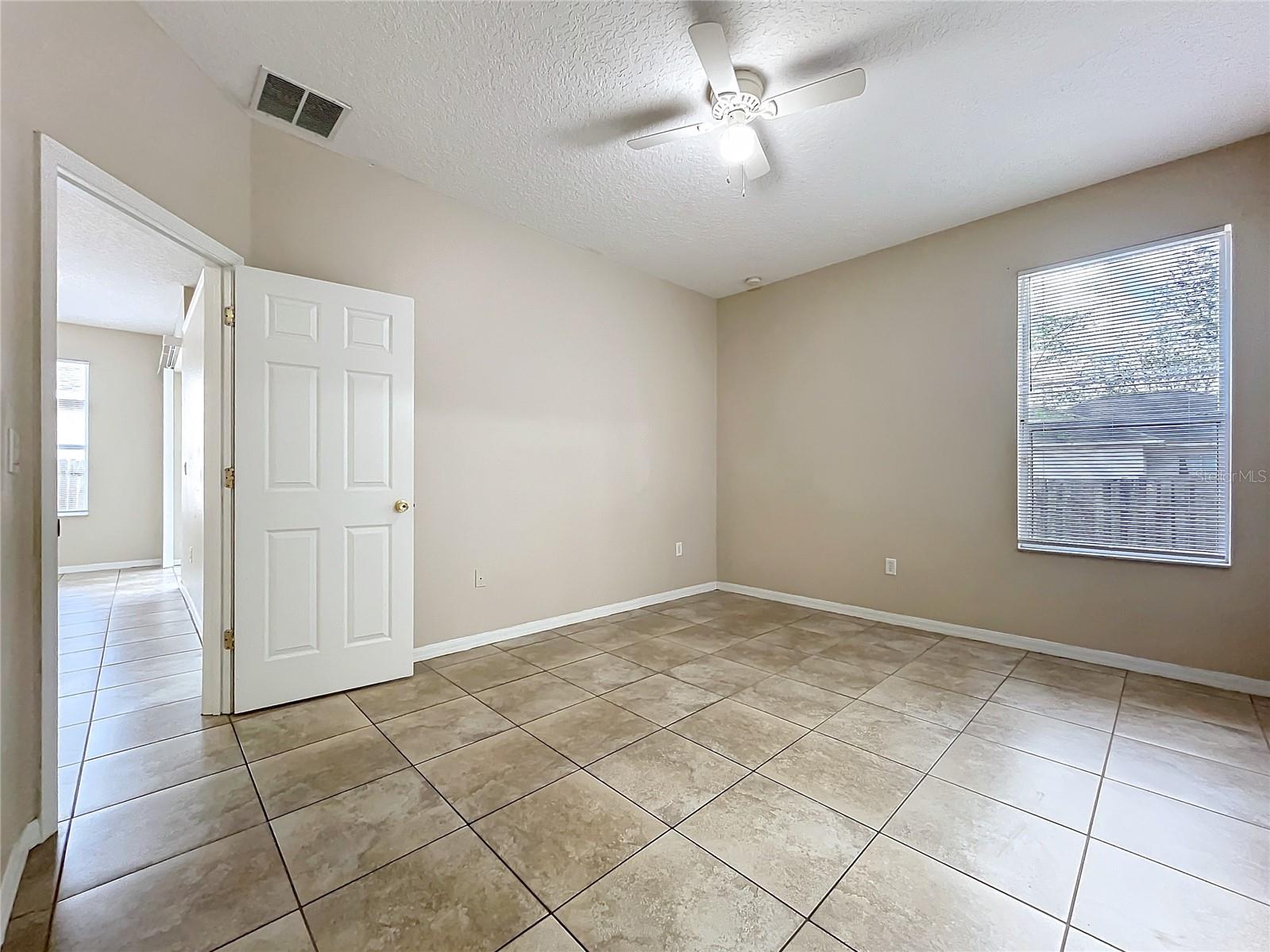 250 RYANS RIDGE AVE, EUSTIS, FL, 32726