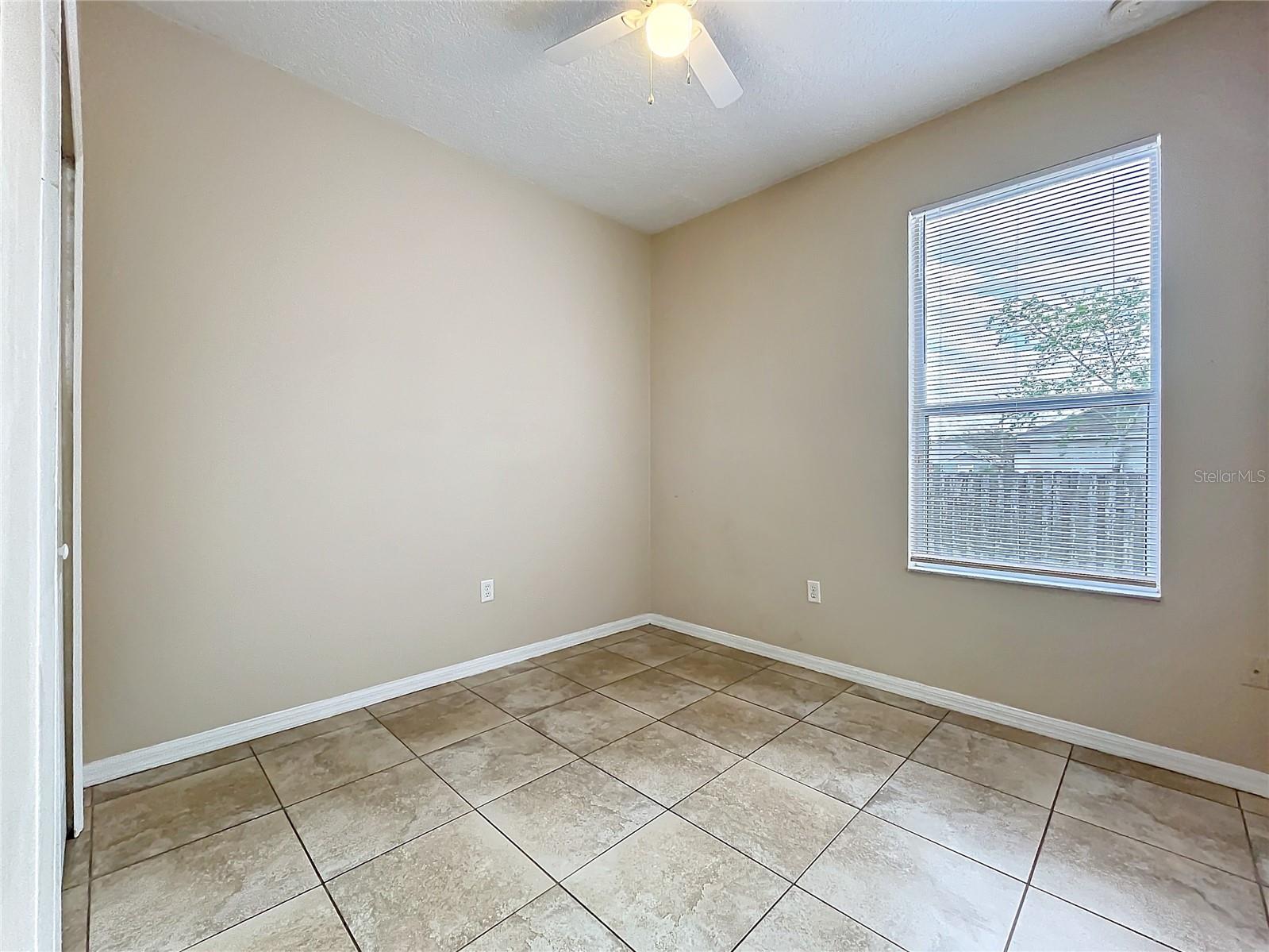 250 RYANS RIDGE AVE, EUSTIS, FL, 32726