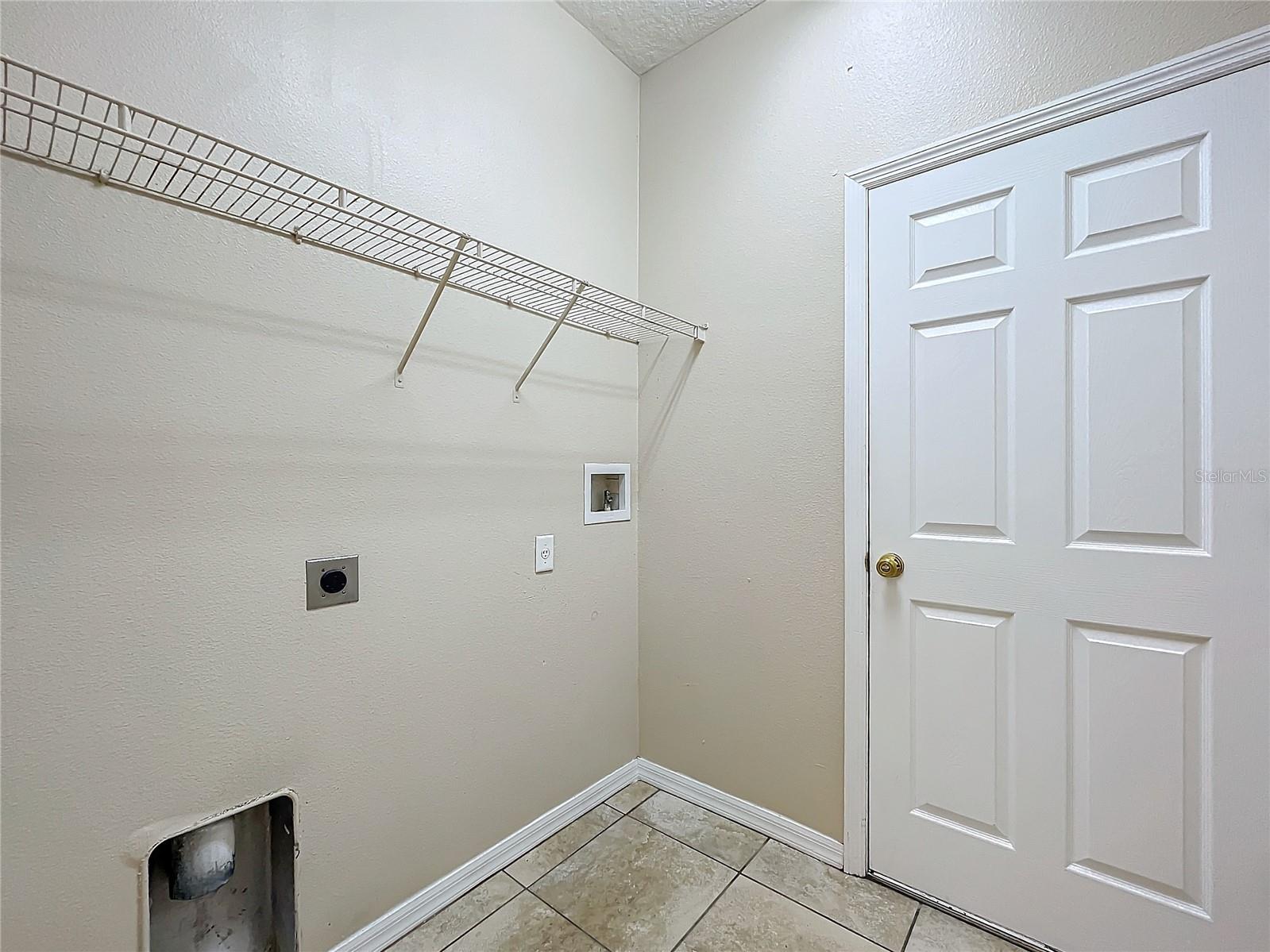 250 RYANS RIDGE AVE, EUSTIS, FL, 32726